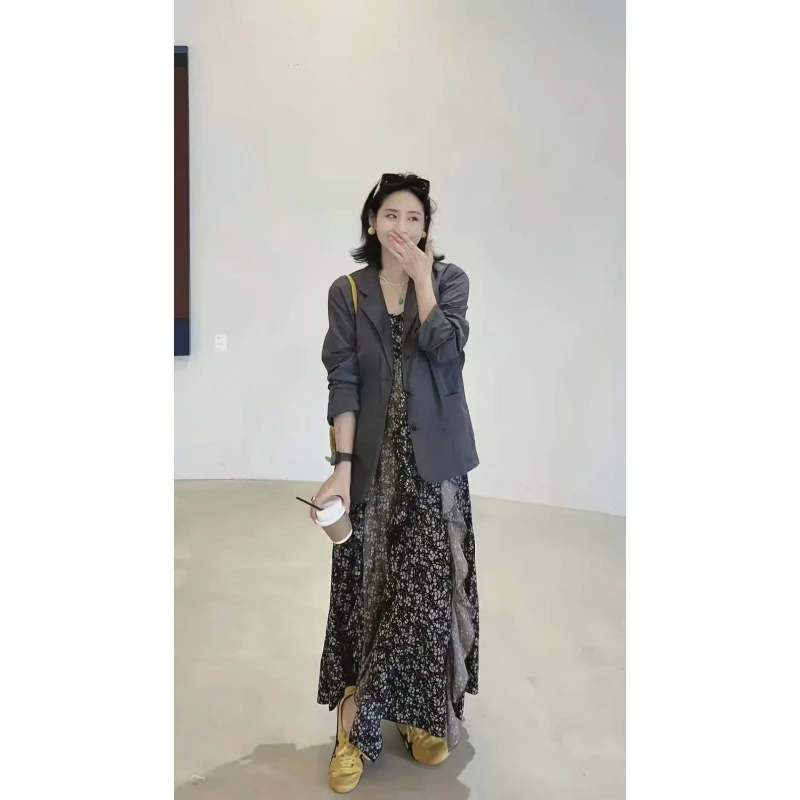 老钱风松弛感洋气通勤百搭翻领外套秋季新款2025纯欲修身碎花裙子