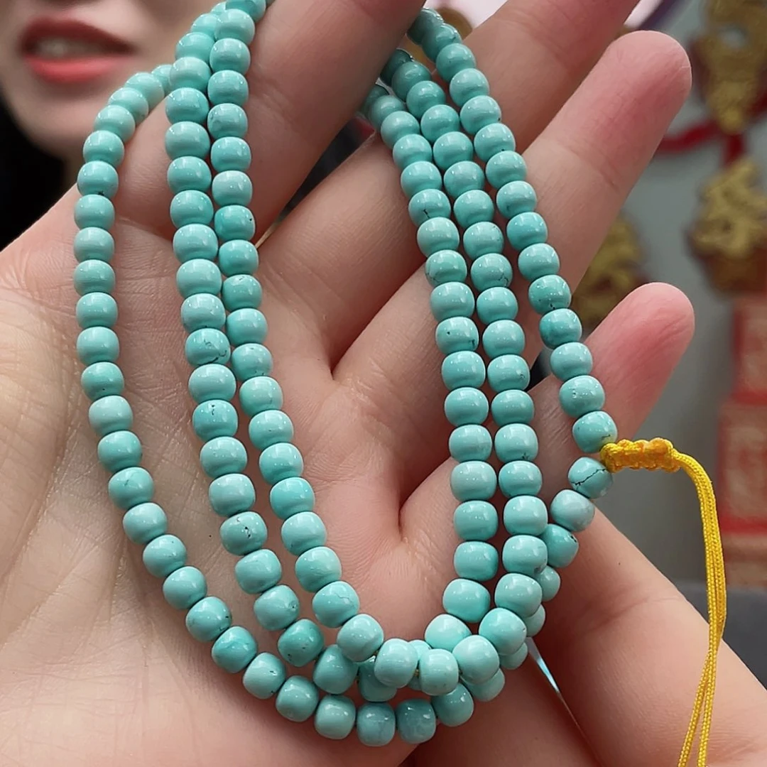 绿松石颈饰未镶嵌