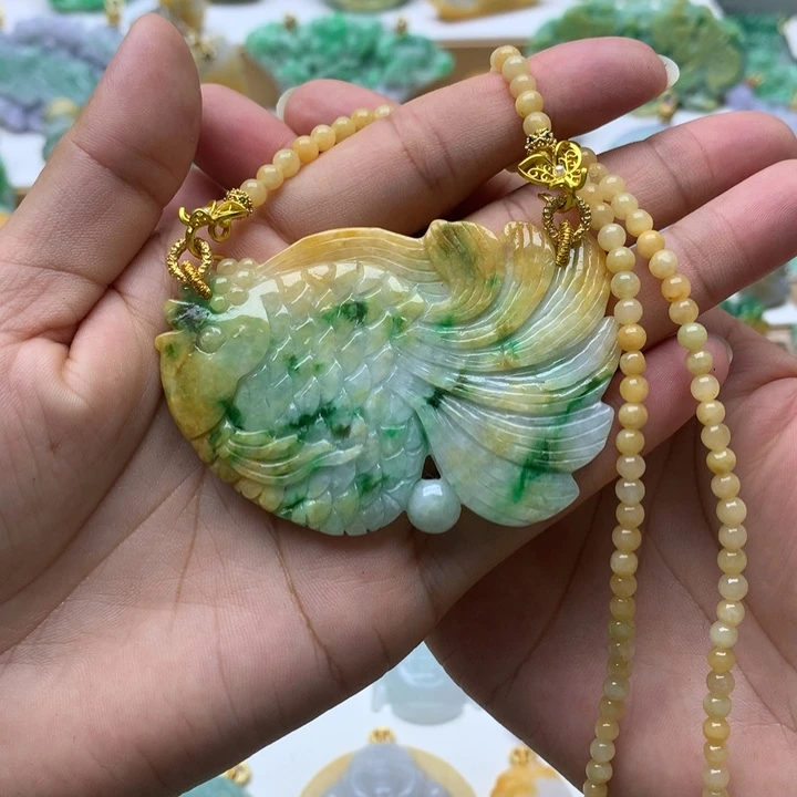 颈饰未镶嵌翡翠翡翠