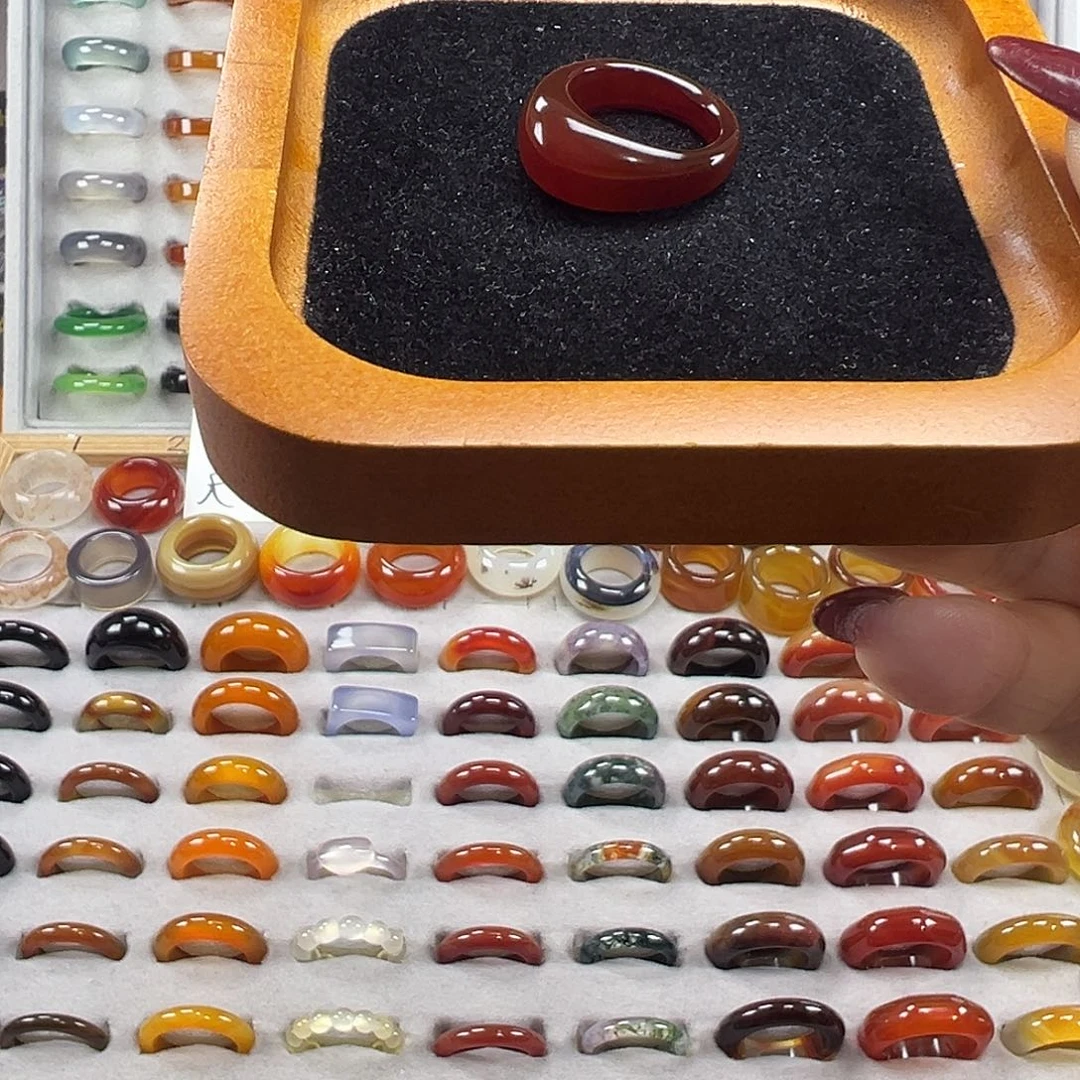 玛瑙/玉髓未镶嵌戒指B12不退换18港17