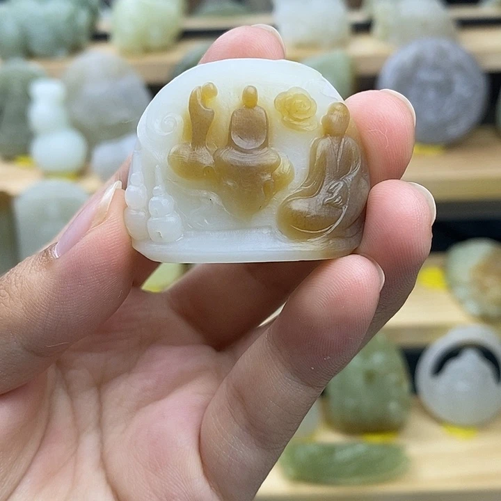 和田玉未镶嵌挂件