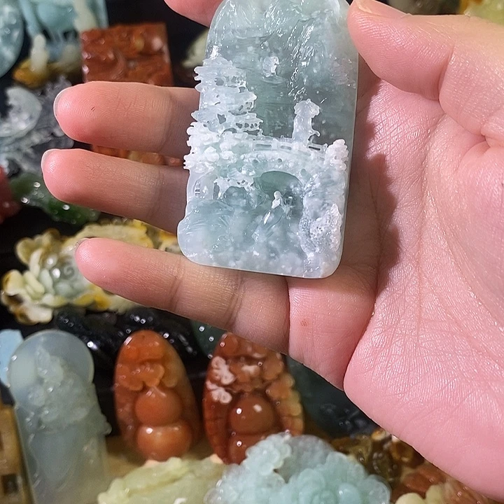 蛇纹石玉合金颈饰