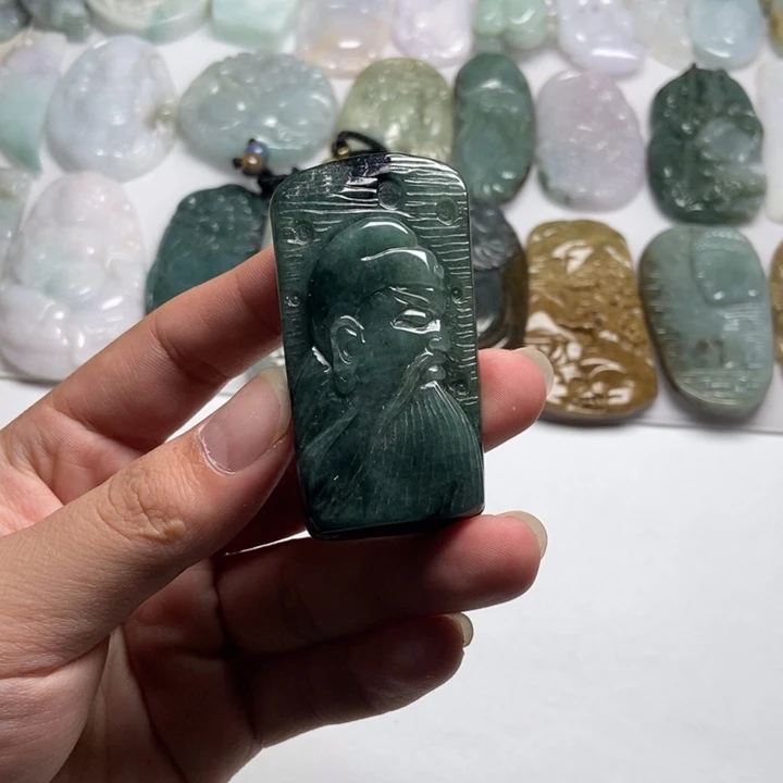 翡翠未镶嵌颈饰关二爷34