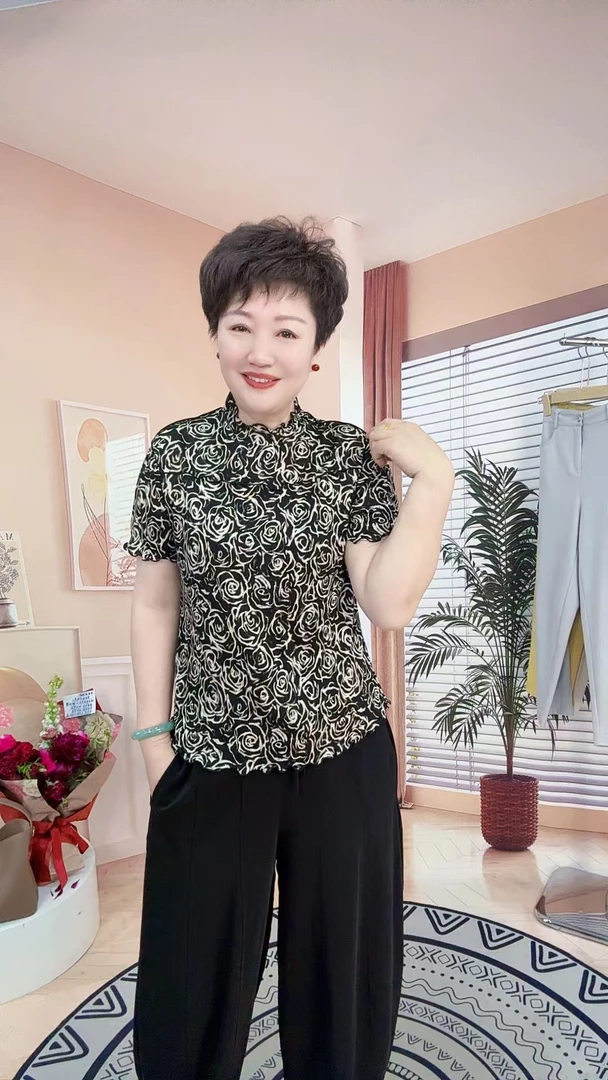 【100%桑蚕丝】玫瑰花针织桑蚕丝气质短袖小衫真丝上衣