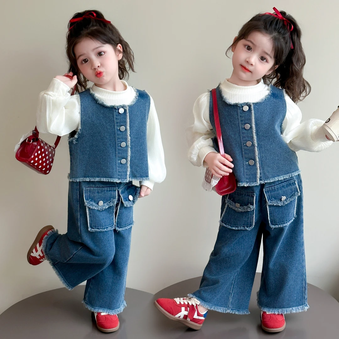 2025年款衣服宝宝潮服韩范炸街女童休闲套装春秋款时尚洋气三件套
