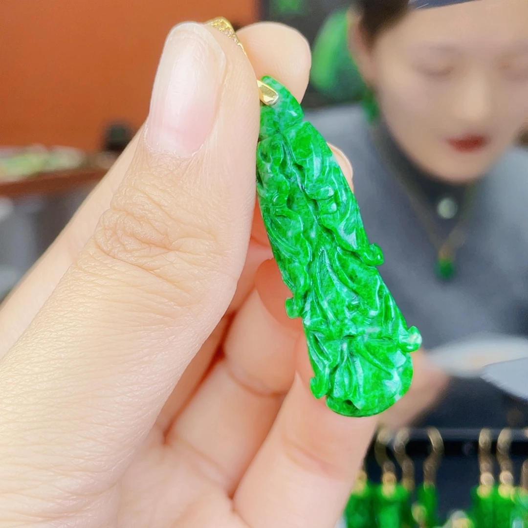 翡翠未镶嵌耳饰饰品