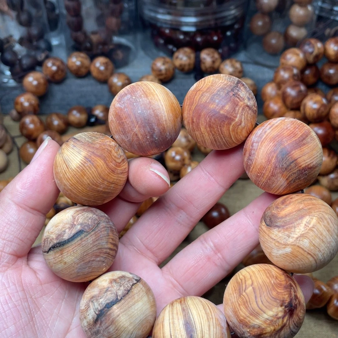 木3.0太行崖柏高油闪电瑕疵珠