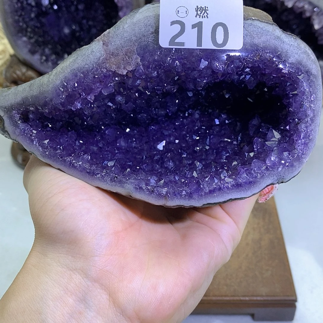 紫晶大型摆件（非配饰）未镶嵌