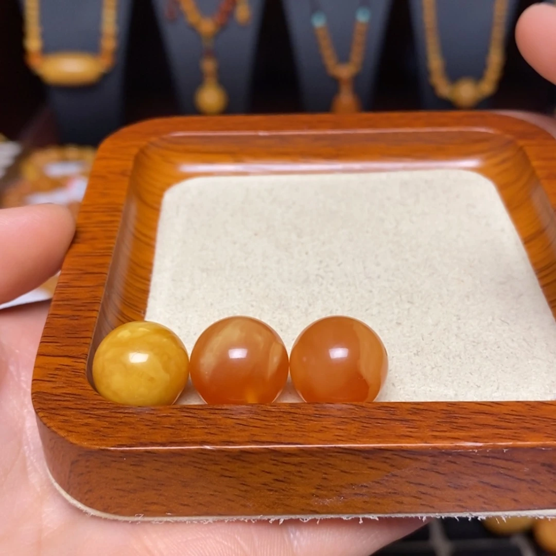 【闪购商品】未镶嵌蜜蜡裸石单珠