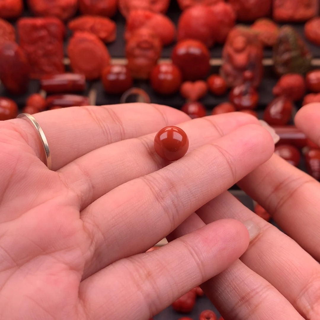 南红玛瑙南红川料原矿高品圆珠10mm未镶嵌