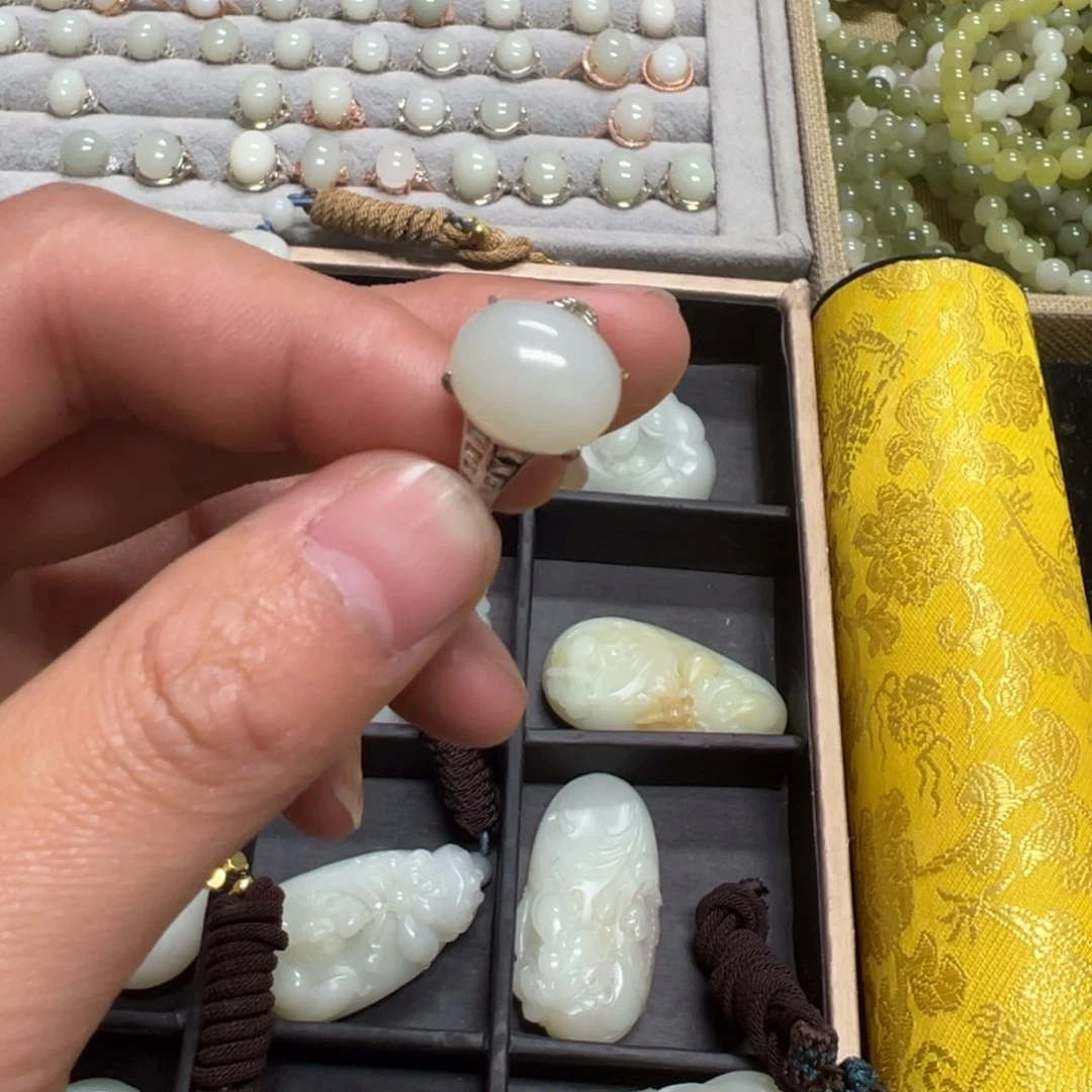 和田玉颈饰银S925镶嵌