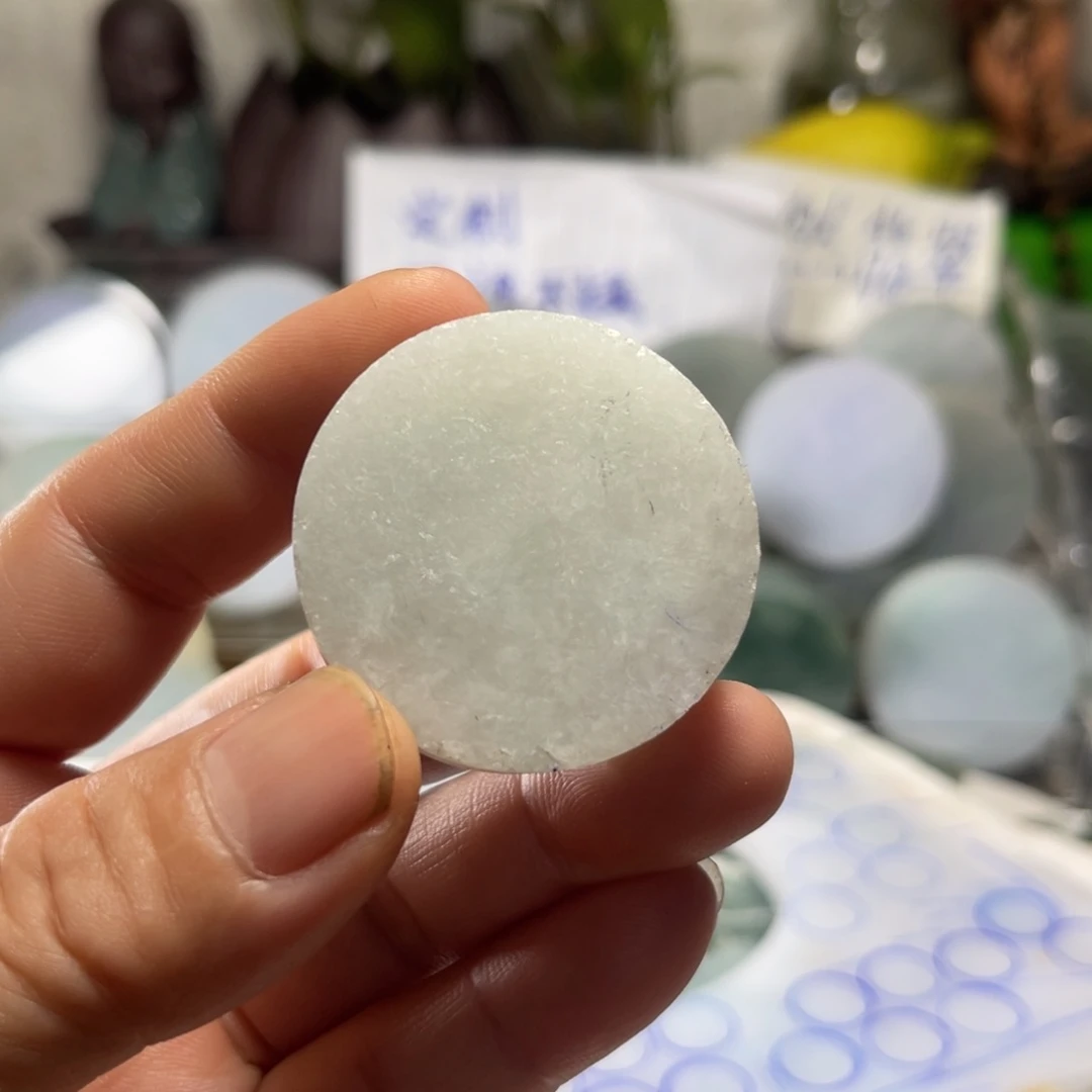 翡翠裸石翡翠毛料