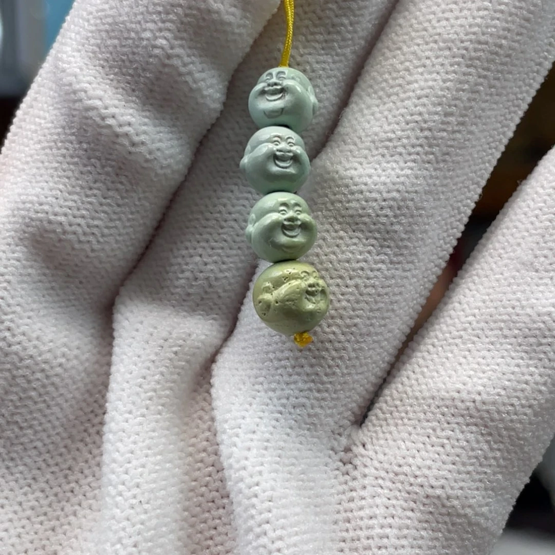 绿松石未镶嵌挂件