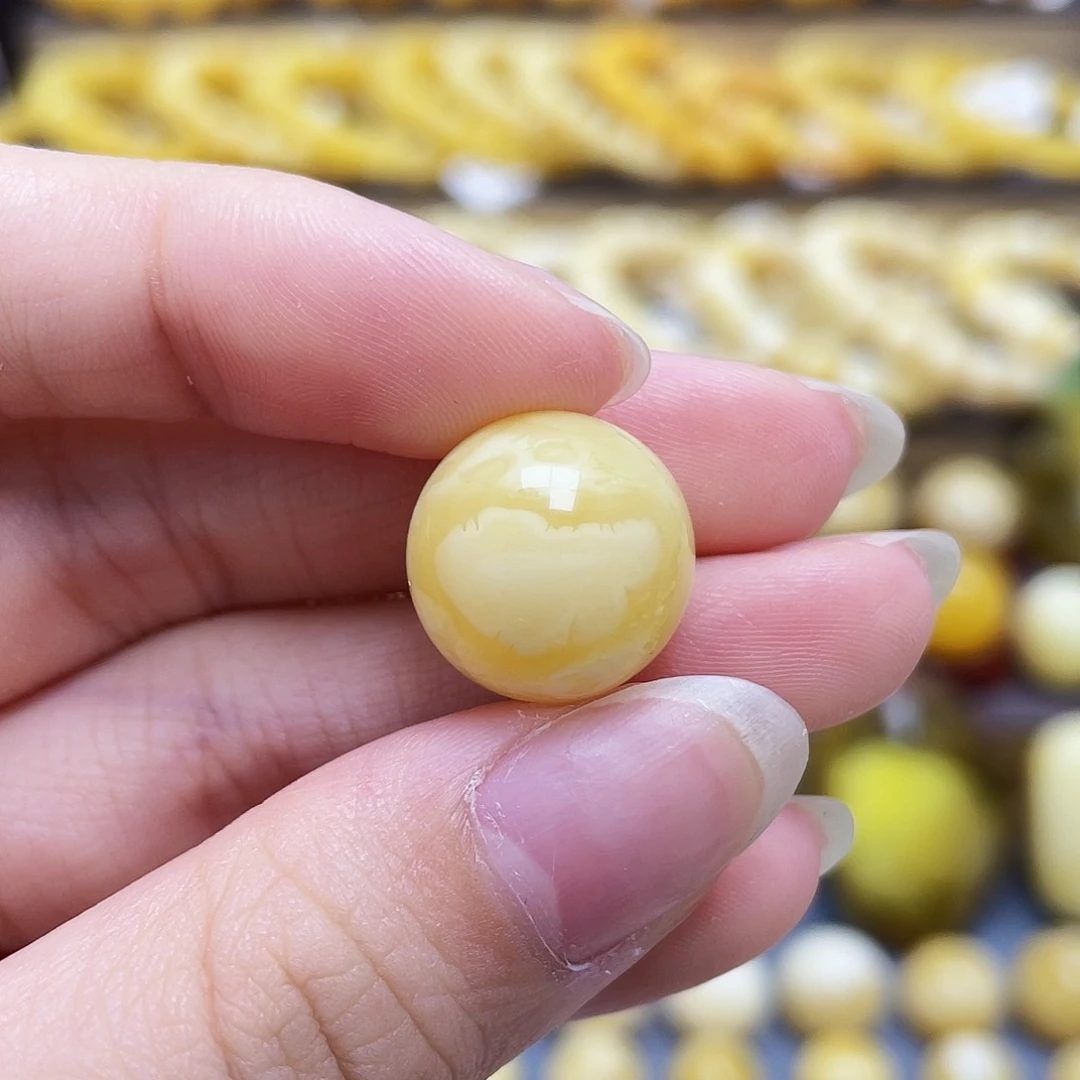 未镶嵌琥珀裸石15mm圆珠微瑕