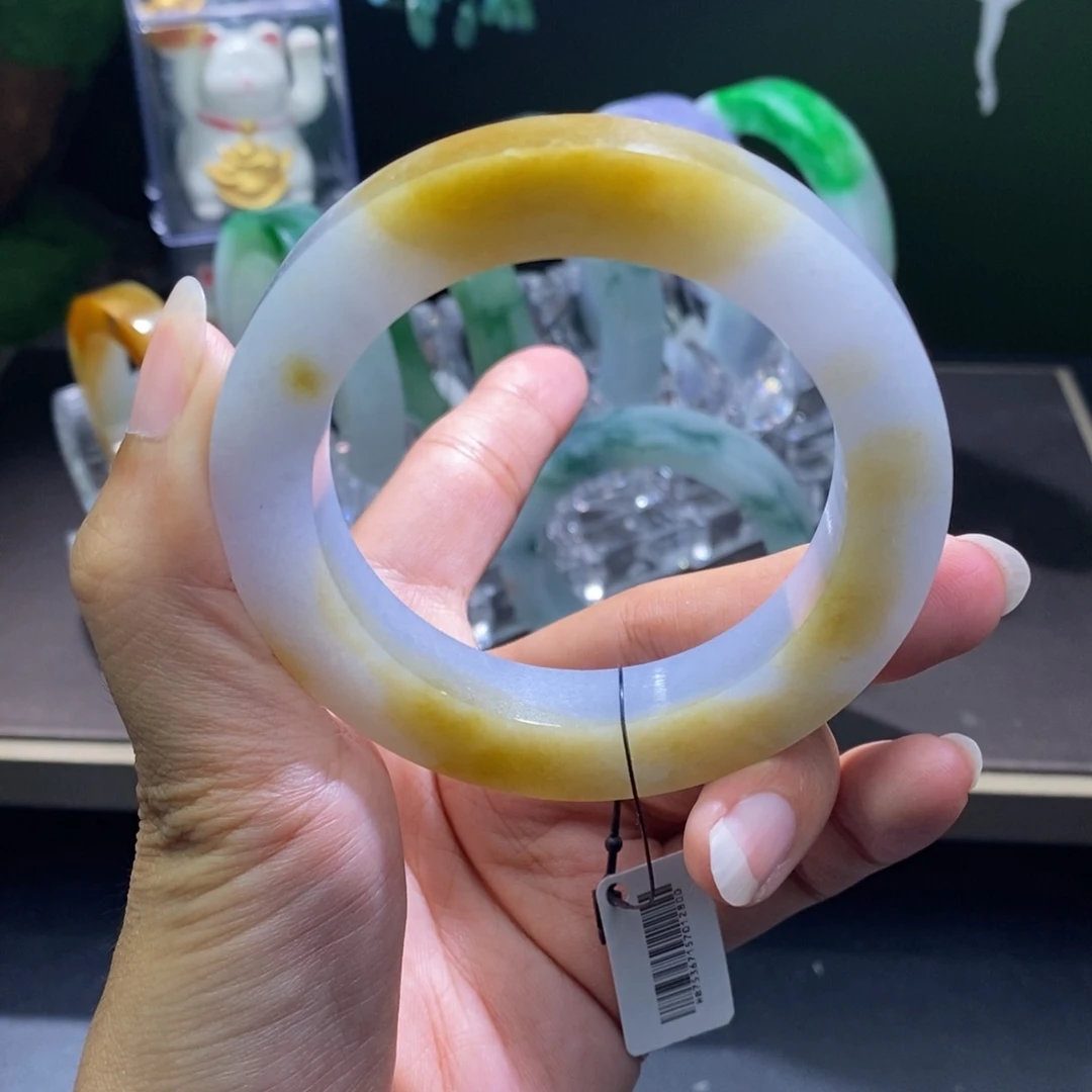 未镶嵌翡翠手镯定制翡翠
