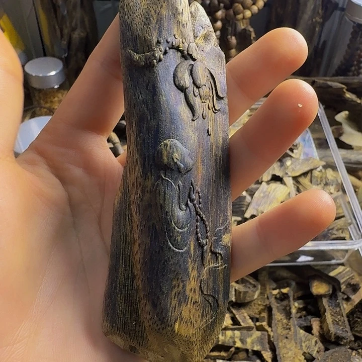 随***真香料天然虫34.89雕刻手把