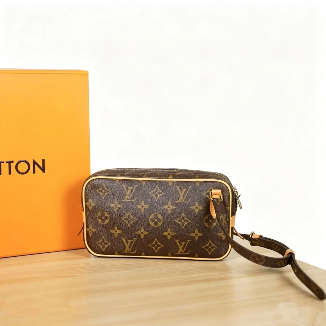 修复品路易威登/LouisVuitton 迪士尼相机包斜跨包