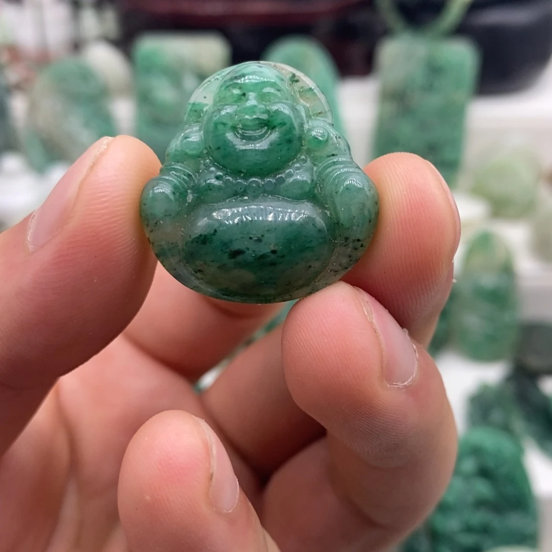 独山玉未镶嵌颈饰