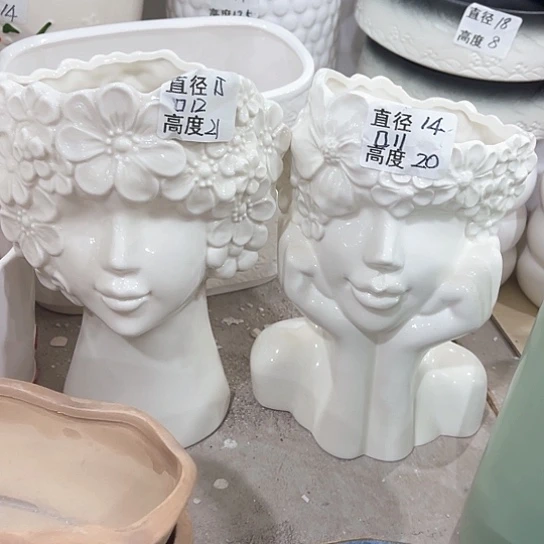 多肉绿植陶瓷花盆9.9包邮，有孔