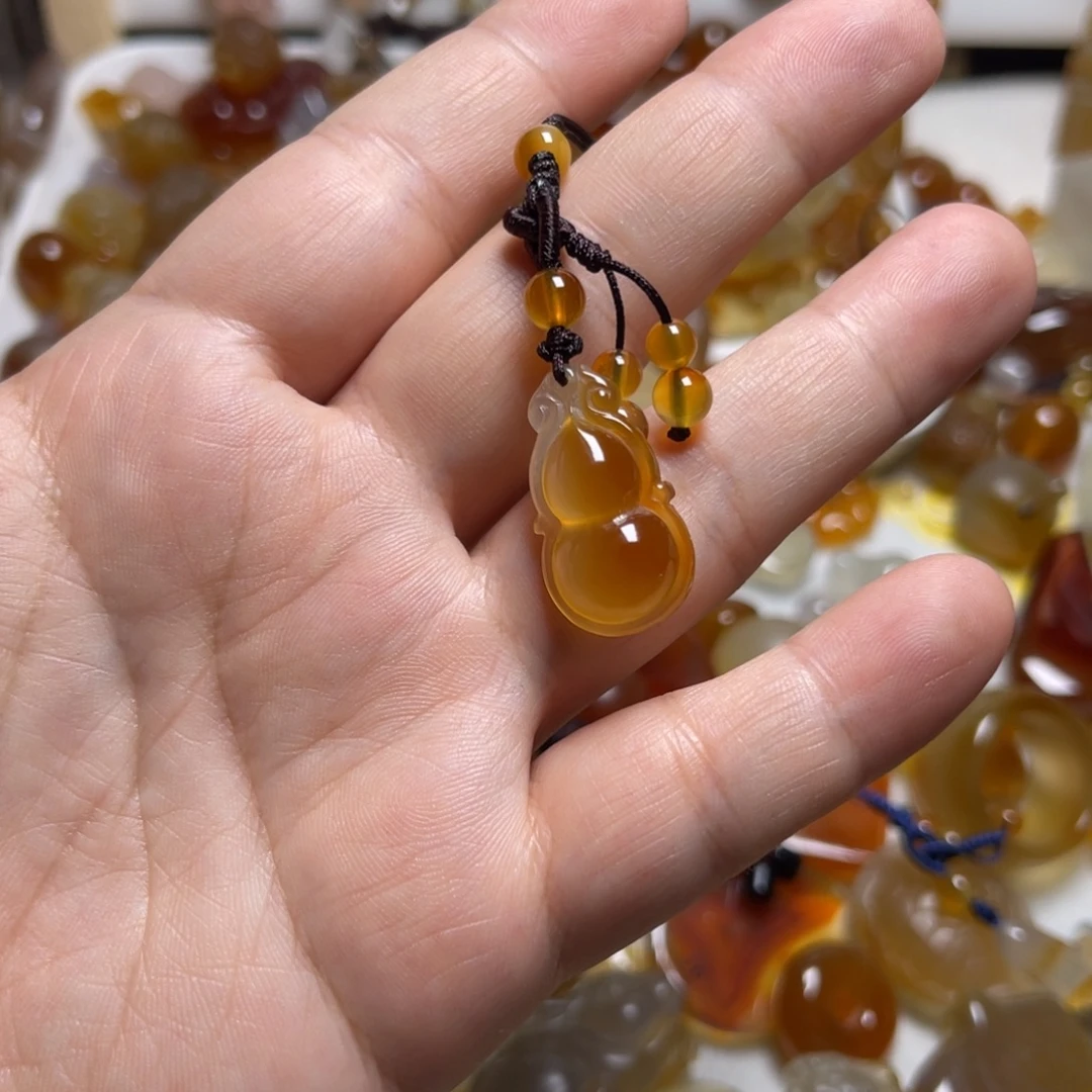 叶***紫玛瑙/玉髓未镶嵌手串0022