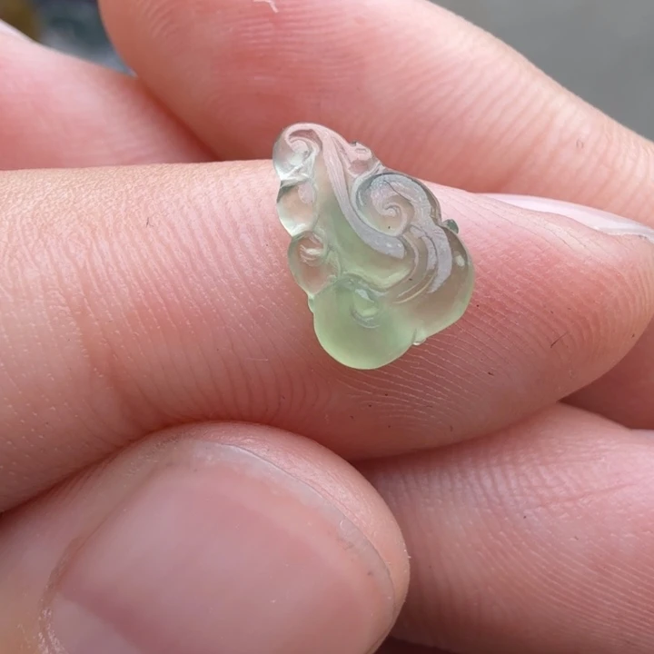 定制翡翠未镶嵌包工