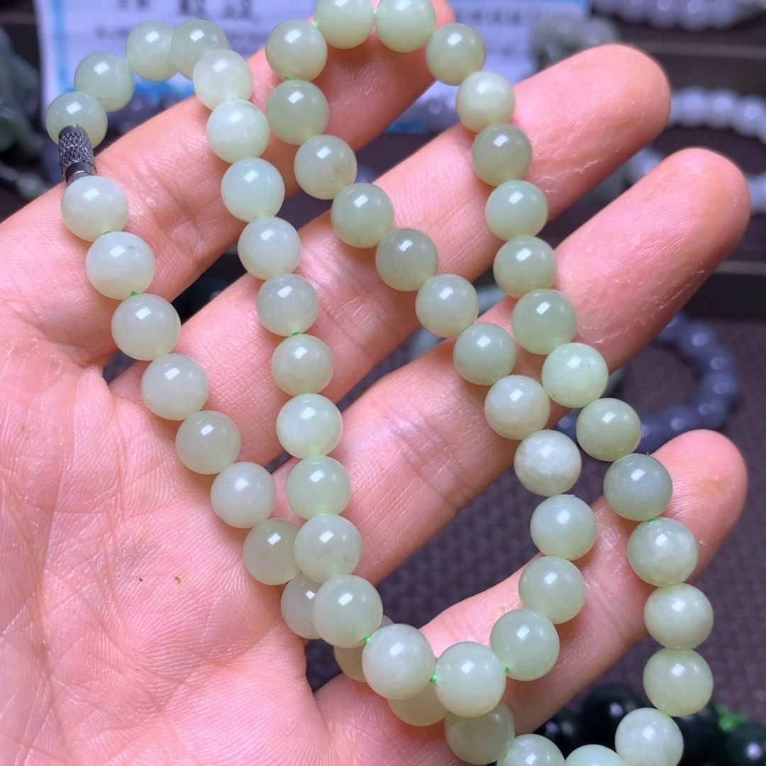 和田玉未镶嵌手串