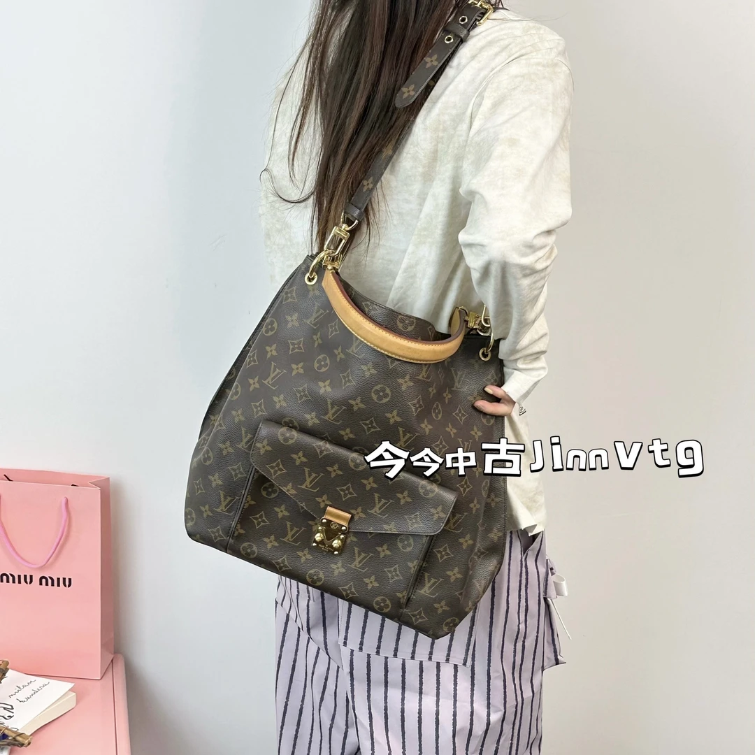 95新 LouisVuitton/路易威登 老花Métis hobo泫雅双肩带单肩包