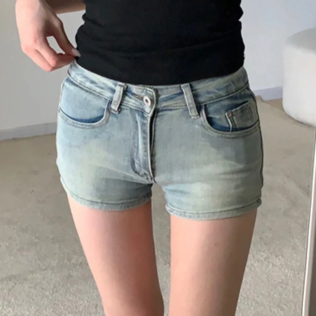 丰胯神器~辣妹提臀牛仔短裤女夏季低腰美胯超短裤包臀百搭热裤子