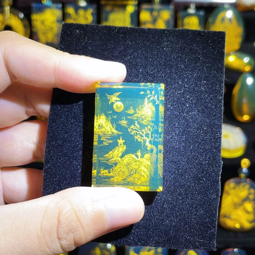 琥珀颈饰未镶嵌蓝珀山水冈牌吊坠