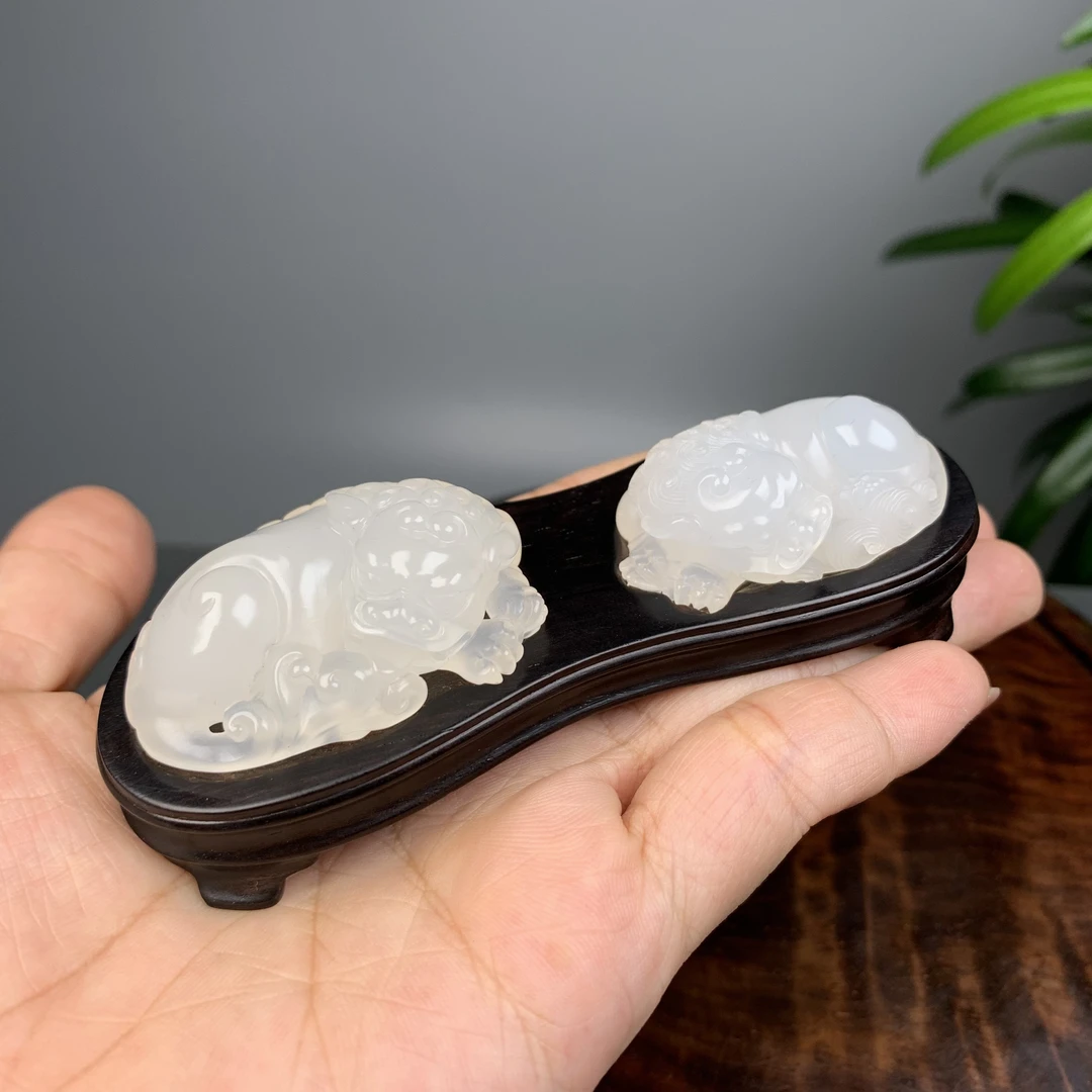 高品质寿山坑头晶·古狮蓝信和作