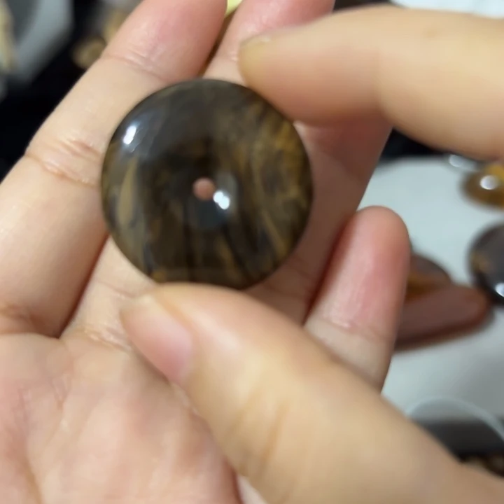 琥珀未镶嵌裸石跟珀