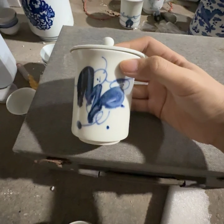 景德镇的陶瓷瓷器