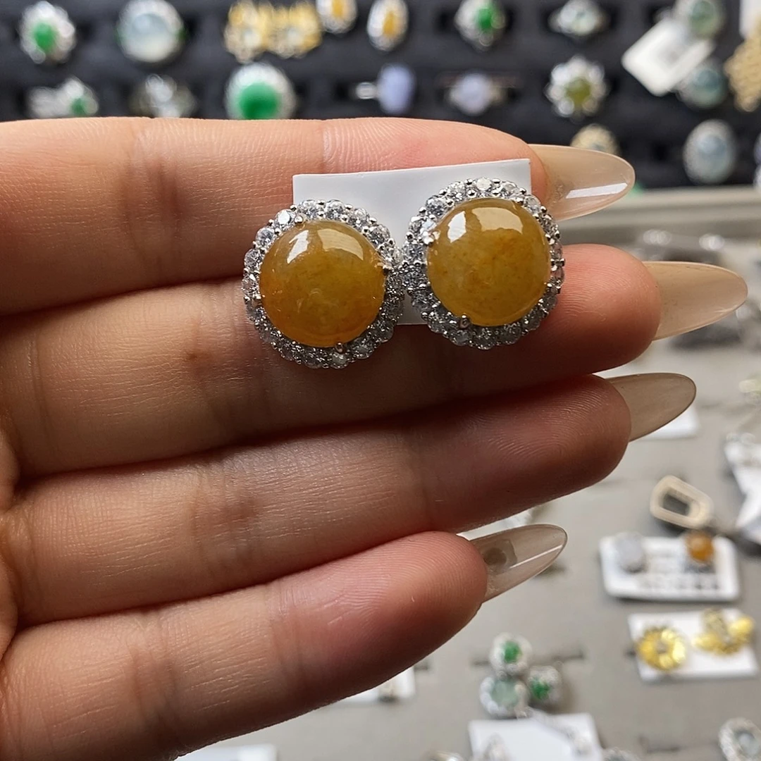 翡翠未镶嵌戒指翡翠