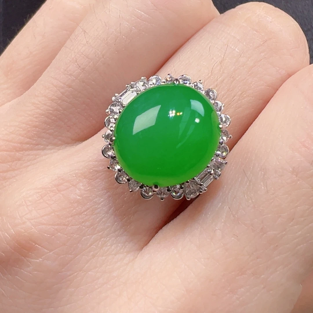 翡翠戒指18K金镶嵌温*菁戒指
