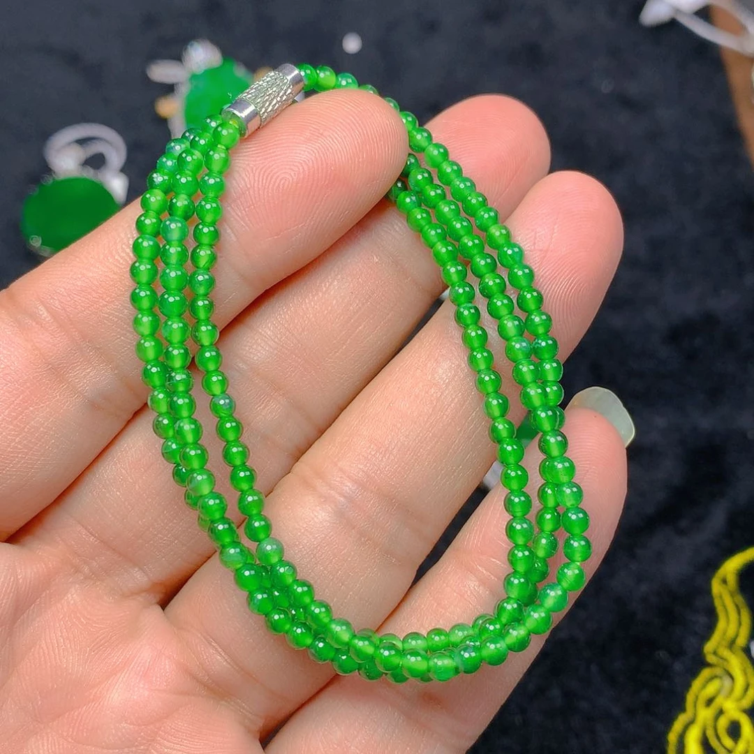 翡翠未镶嵌颈饰我