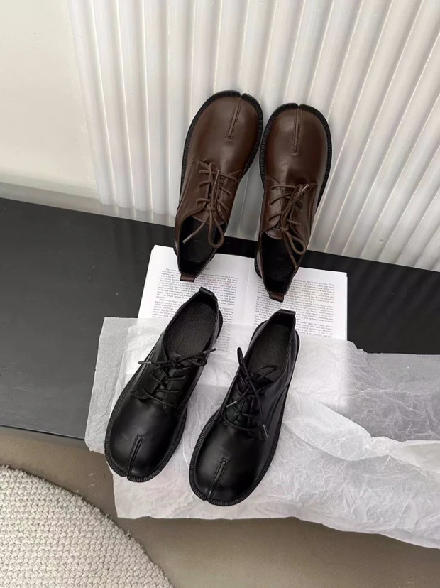 233-1香港复古假分趾乐福鞋春秋英伦风软底小皮鞋系带制服单鞋A10