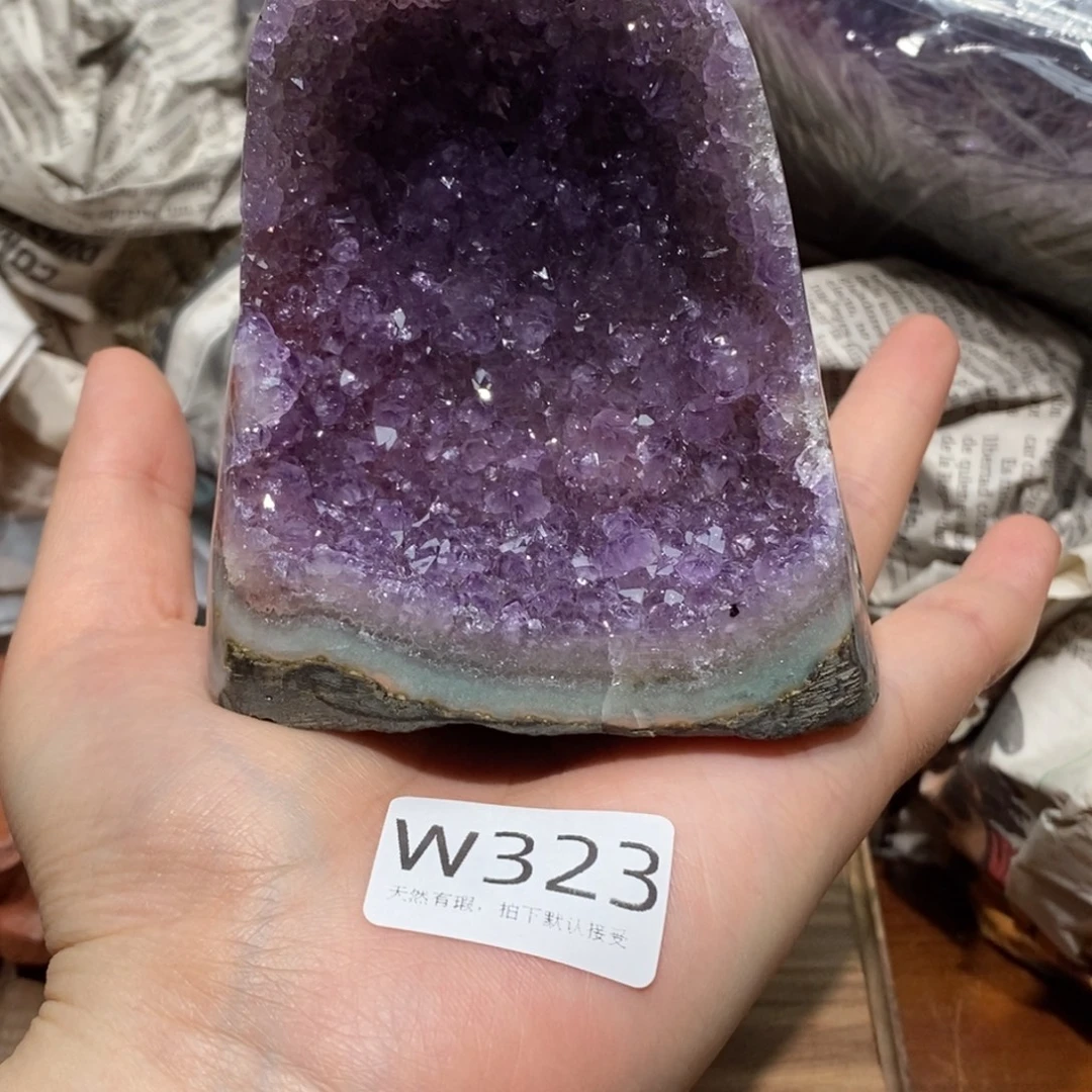 未镶嵌大型摆件（非配饰）水晶
