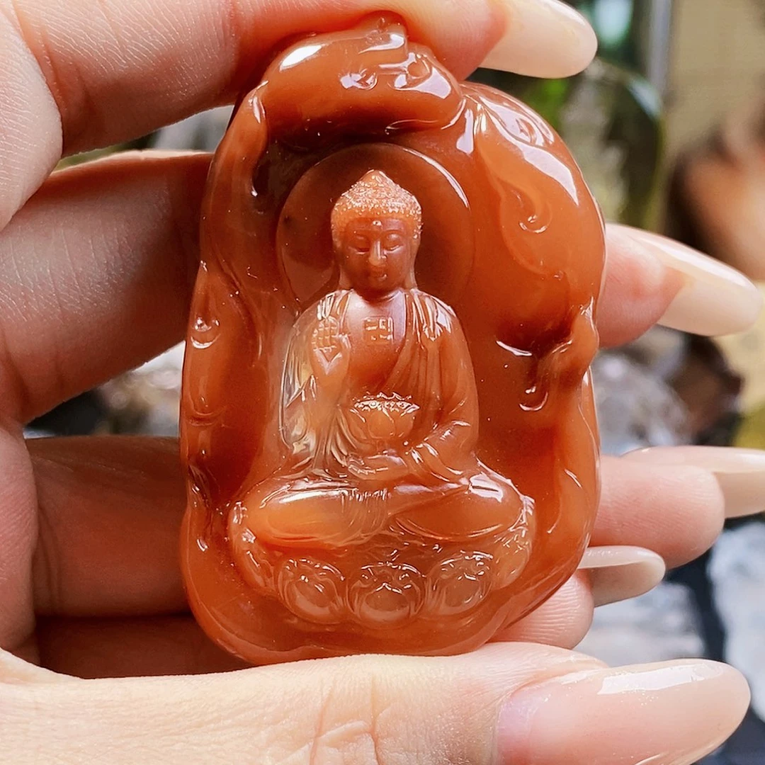 未镶嵌颈饰水晶吊墜