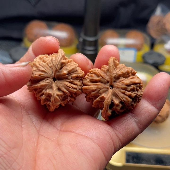 文玩核桃把件天*管帽