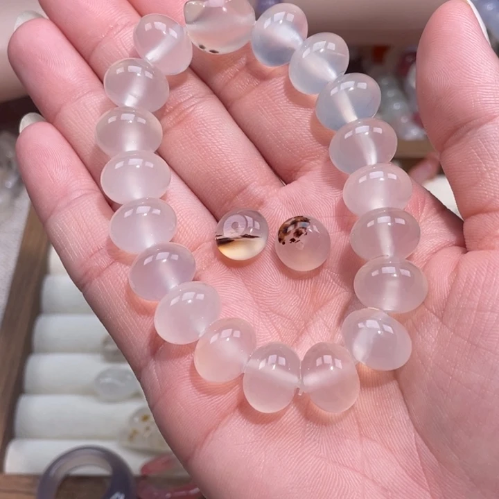 玛瑙/玉髓颈饰合金