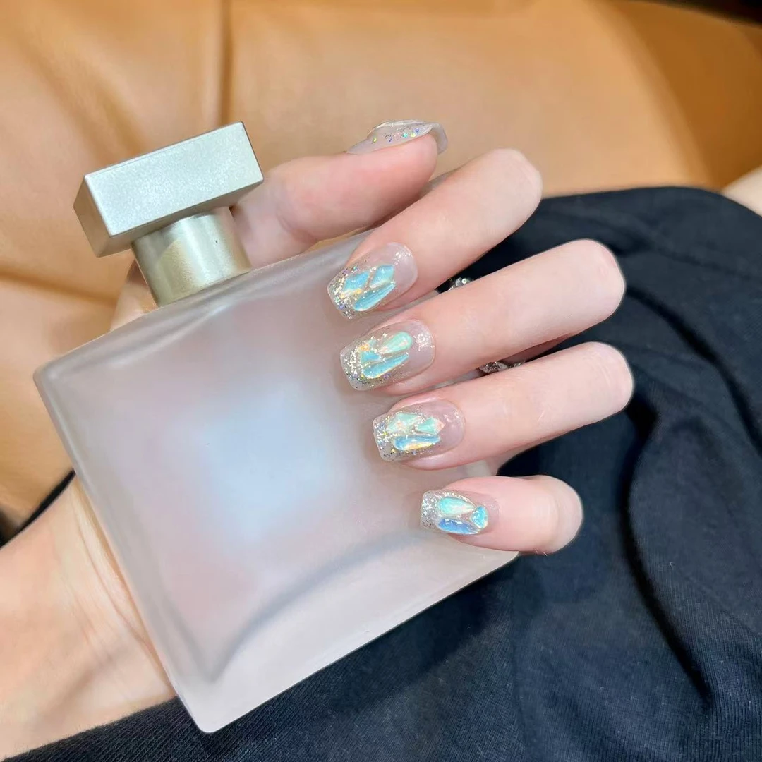 【下单送烤灯+固态胶】秋冬青提满钻钻爆闪猫眼穿戴甲30片