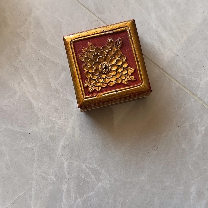 娜***ঞ香榧木木雕艺术展演于一身啊