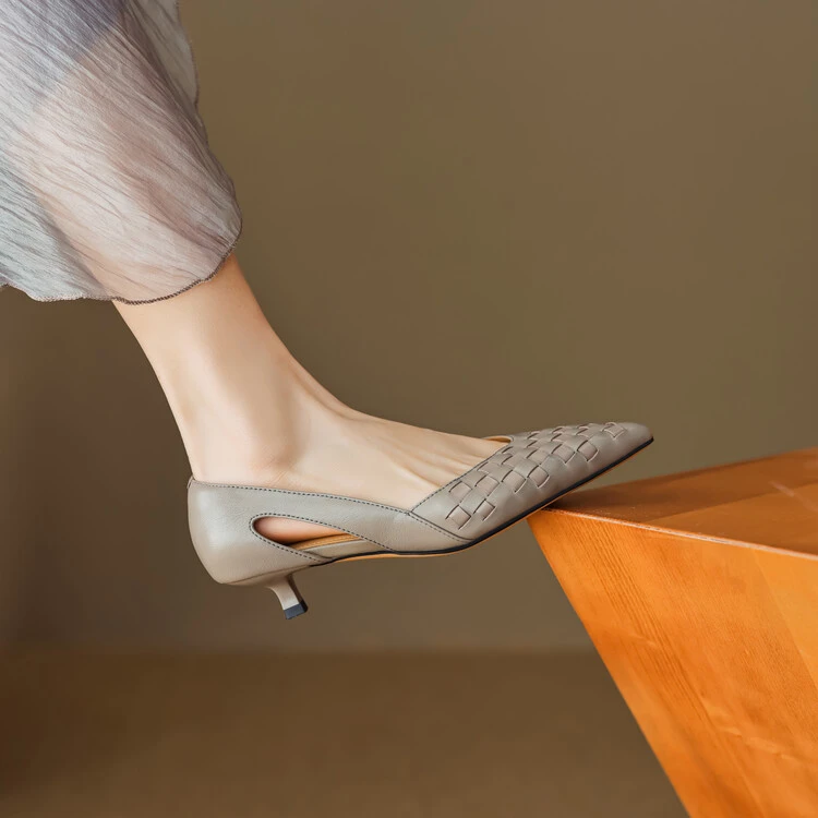 浅口单鞋2024年春季简约细跟浅口纯色尖头小众法式复古百搭气质