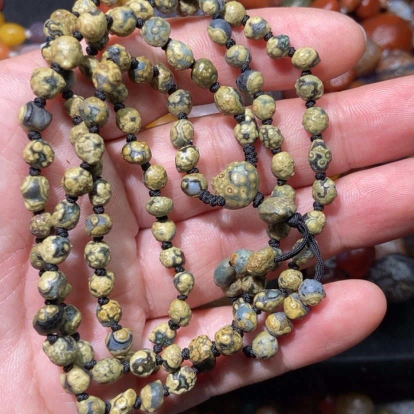 【闪购商品】玛瑙/玉髓项圈合金盲**茫