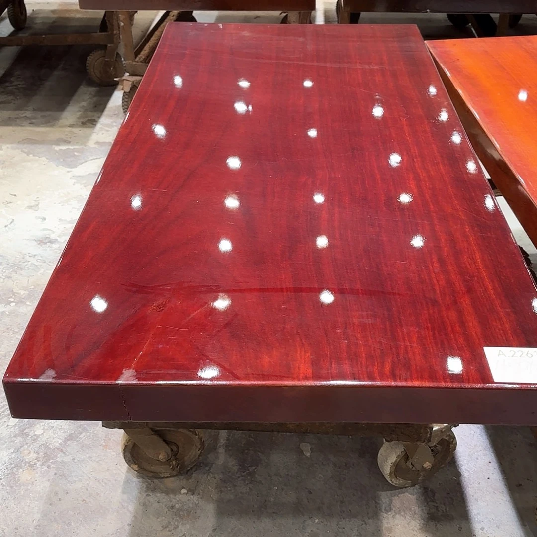 琼***室木（非红木类）实木大板