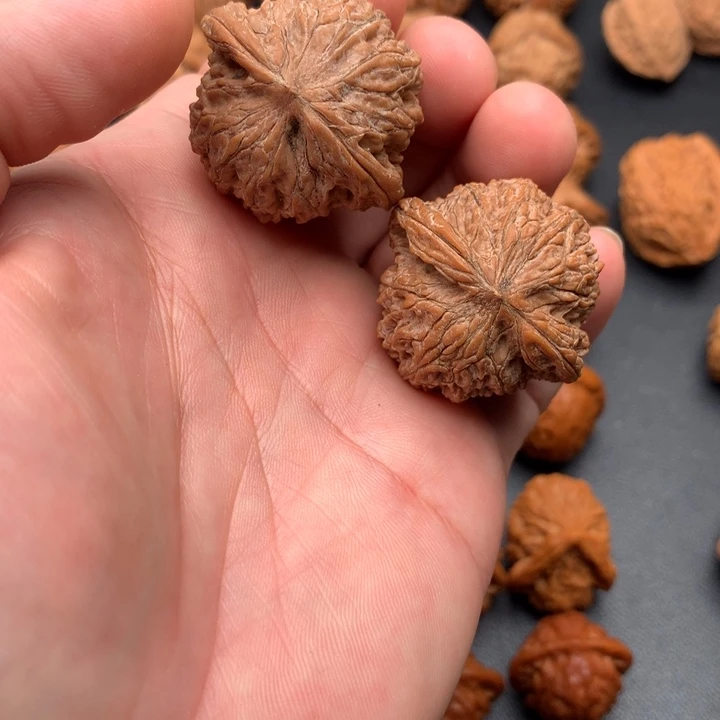 文玩核桃吊坠35磨盘