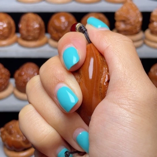 吊坠橄榄核三面生命单子3.5