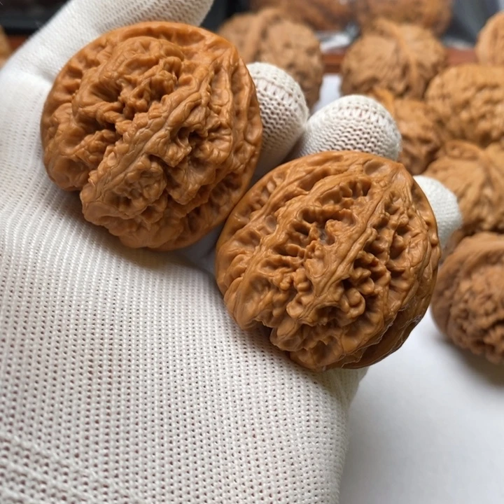 文玩核桃把件瑄*16粗筋