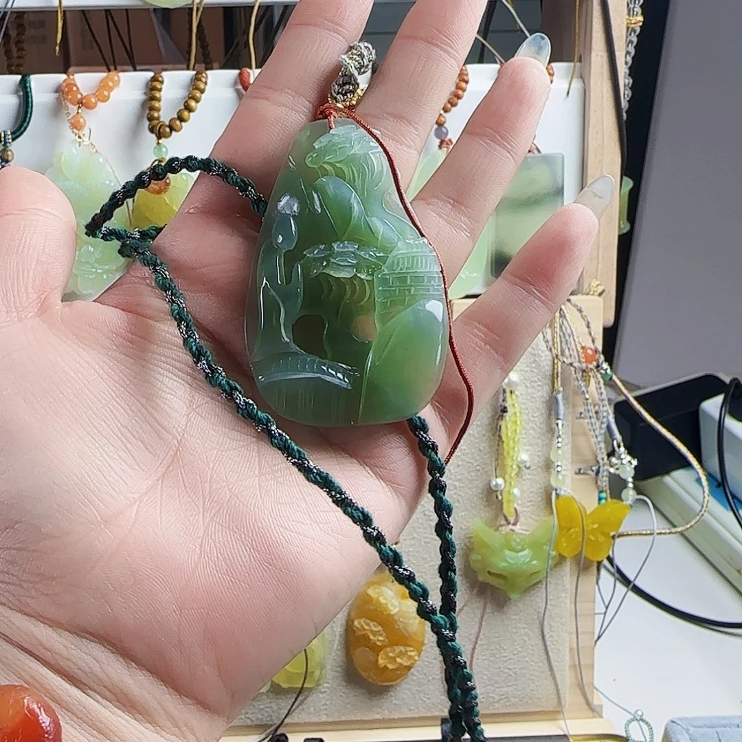 龙***忧蛇纹石玉合金颈饰