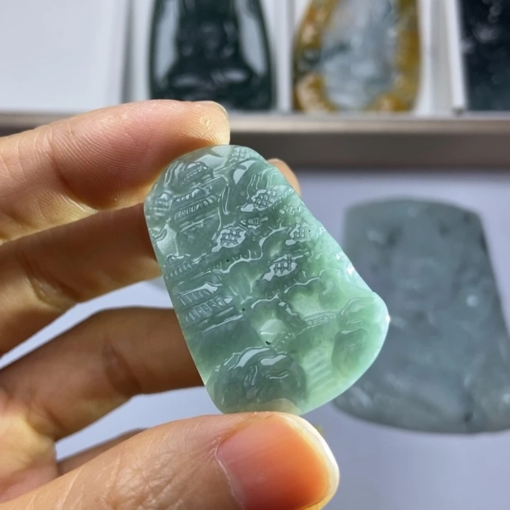 颈饰未镶嵌翡翠翡翠